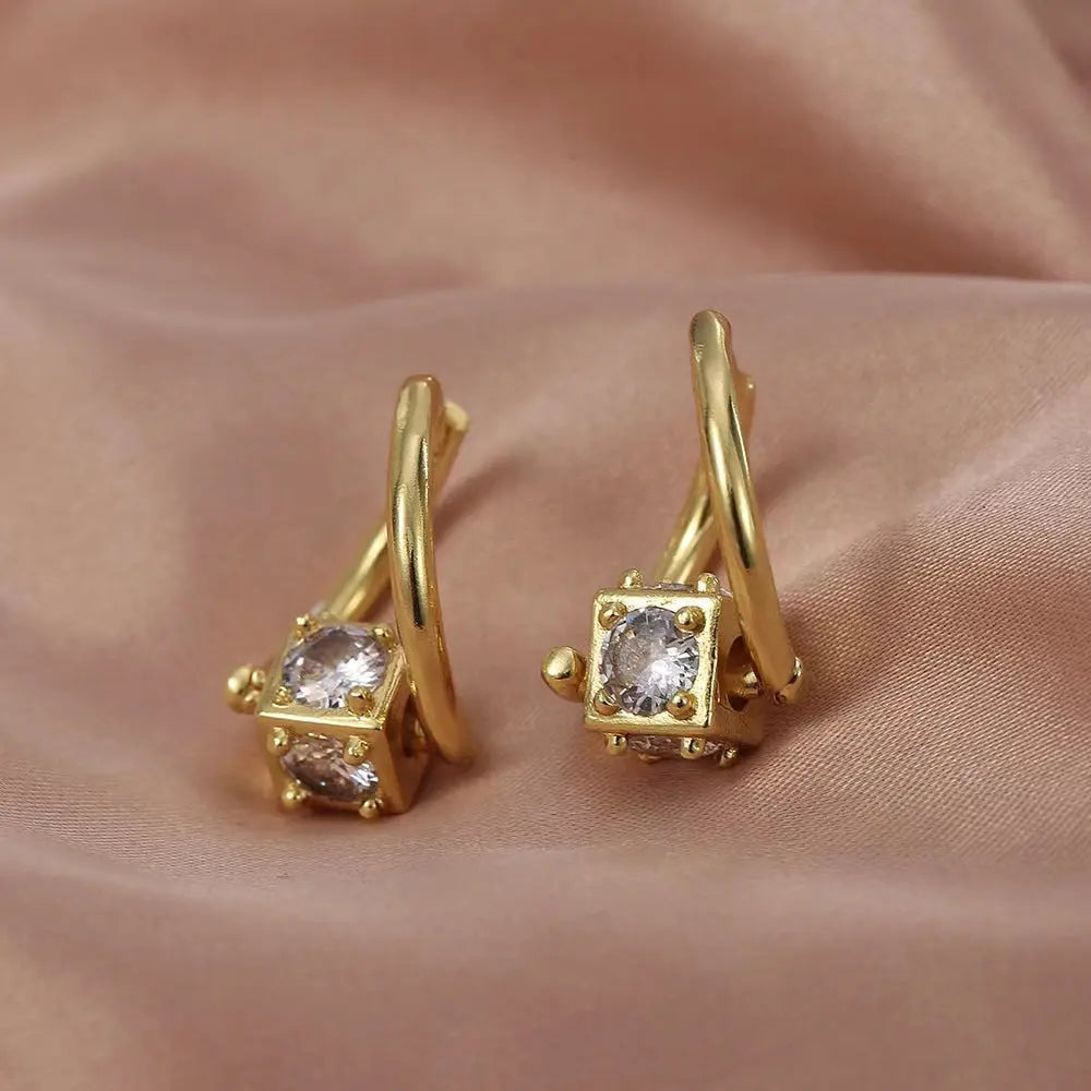 latest fashion trends in earrings